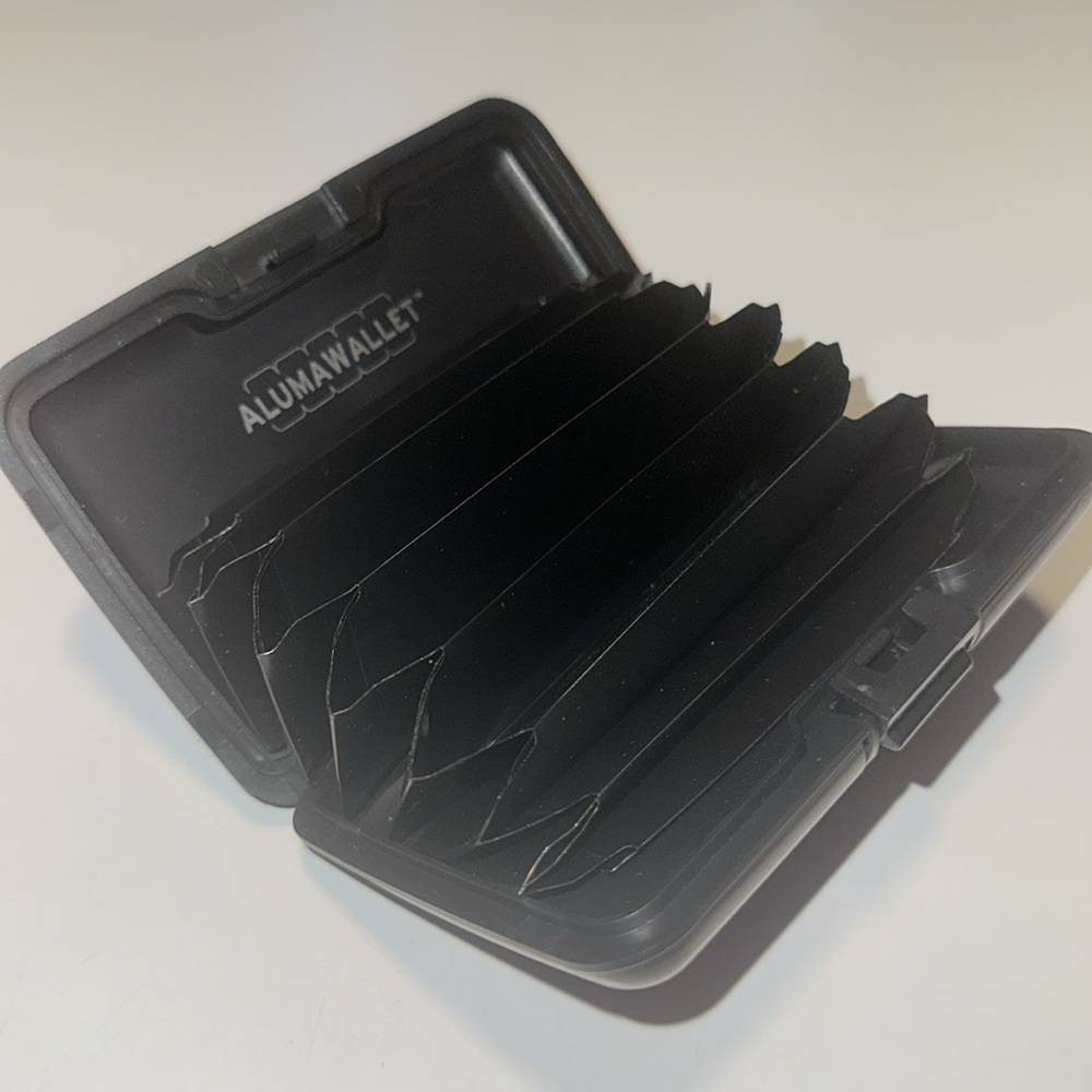 AlumaWallet - Picture 3 of 3